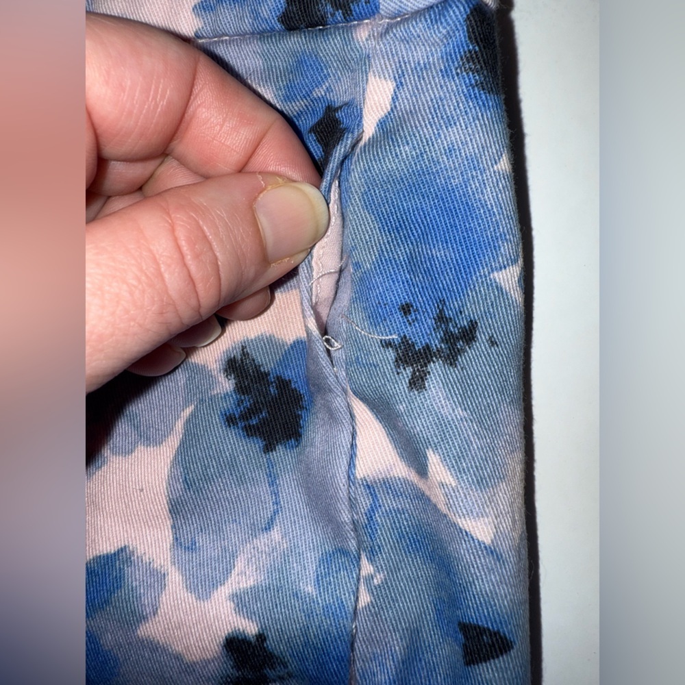 J. Crew Watercolor Floral Chino Shorts Size 2 Pink Blue 100% Cotton Preppy - Picture 6 of 12